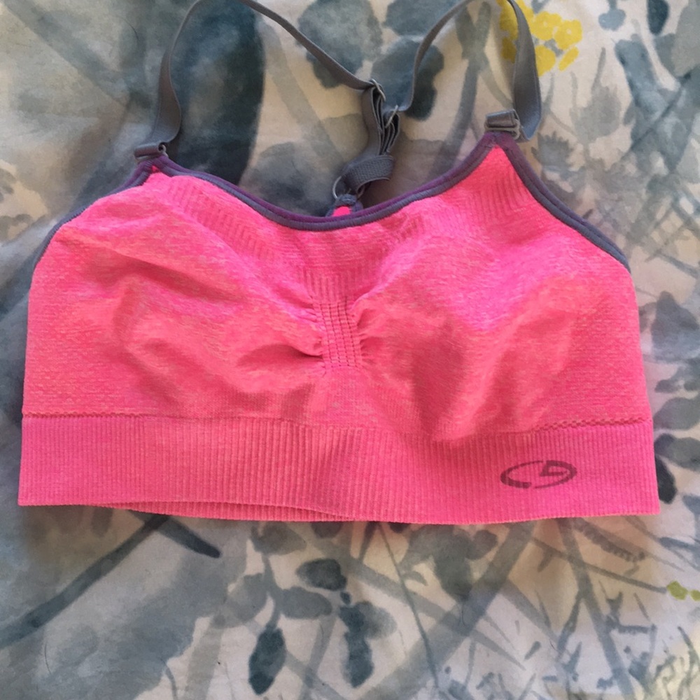 Sports bra